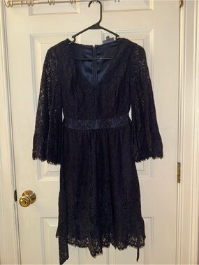 ModCloth Black Lace V-Neck Long Sleeve Dress